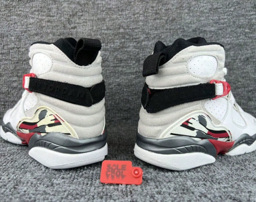 Air Jordan 8 Retro Bugs Bunny GS White Basketball Shoes Sneakers 305368-103 DISCOLORING